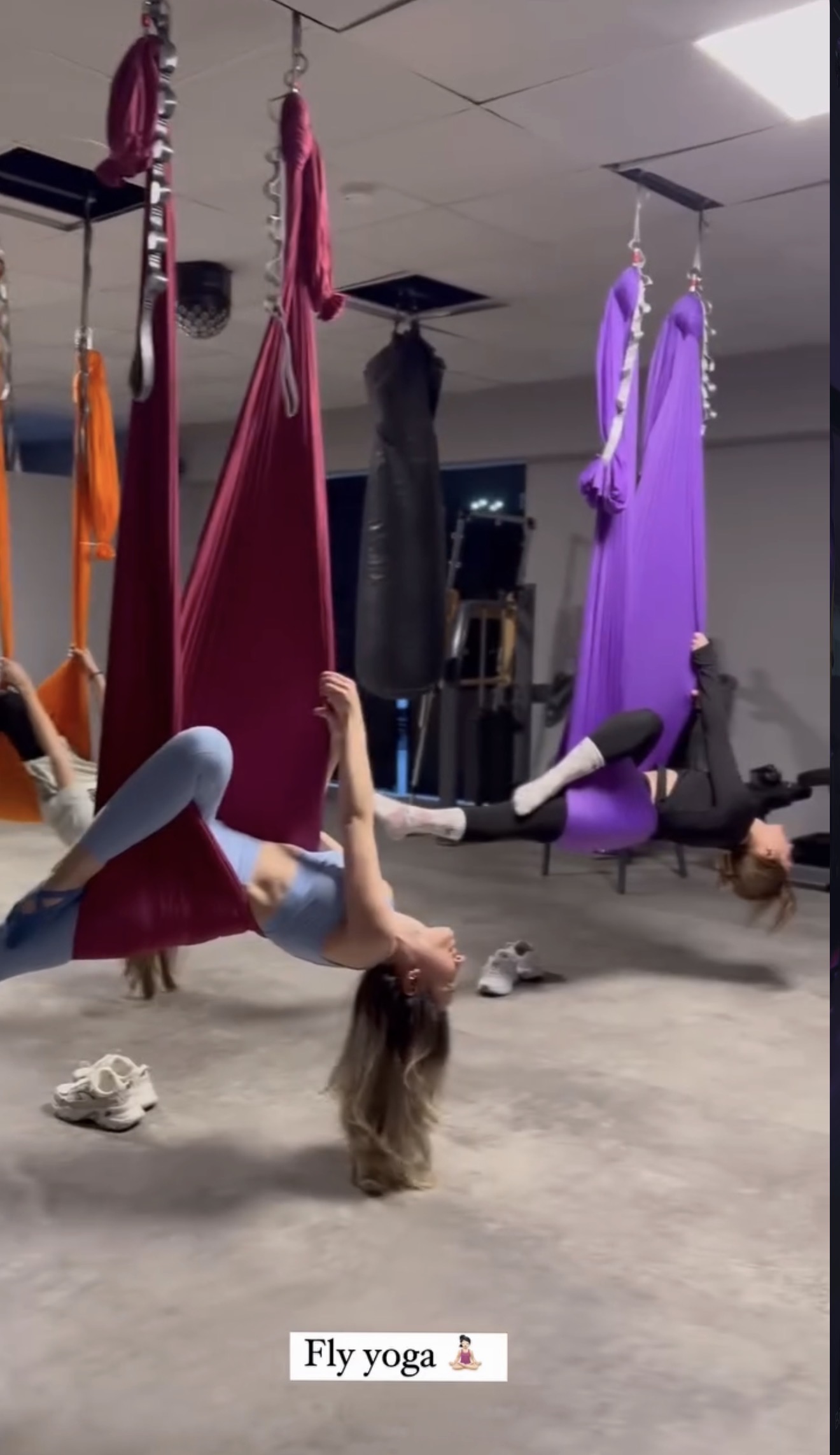 Fly yoga