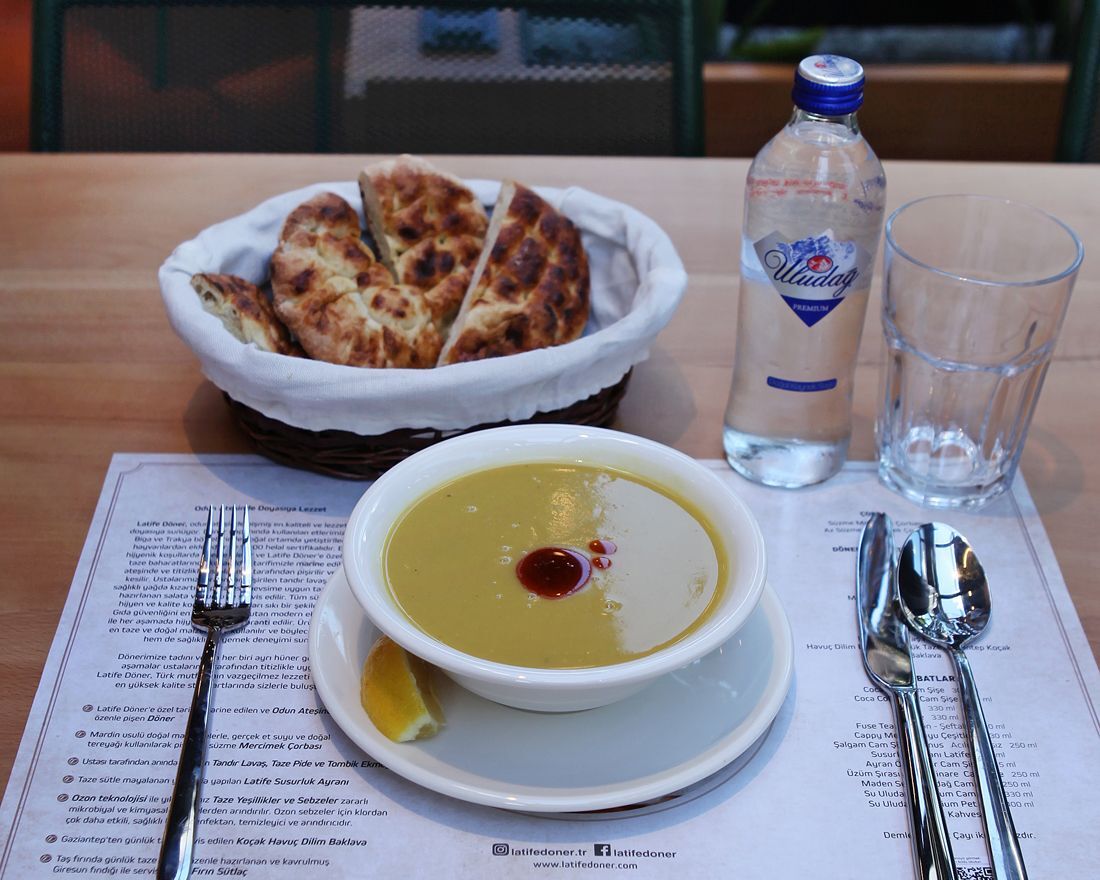 Süzme Mercimek Çorbası