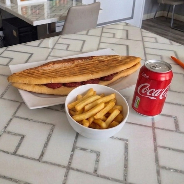 Bütün Sucuklu Tost Menü