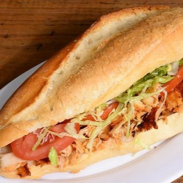 3/4 Ekmeğe Tavuk Döner