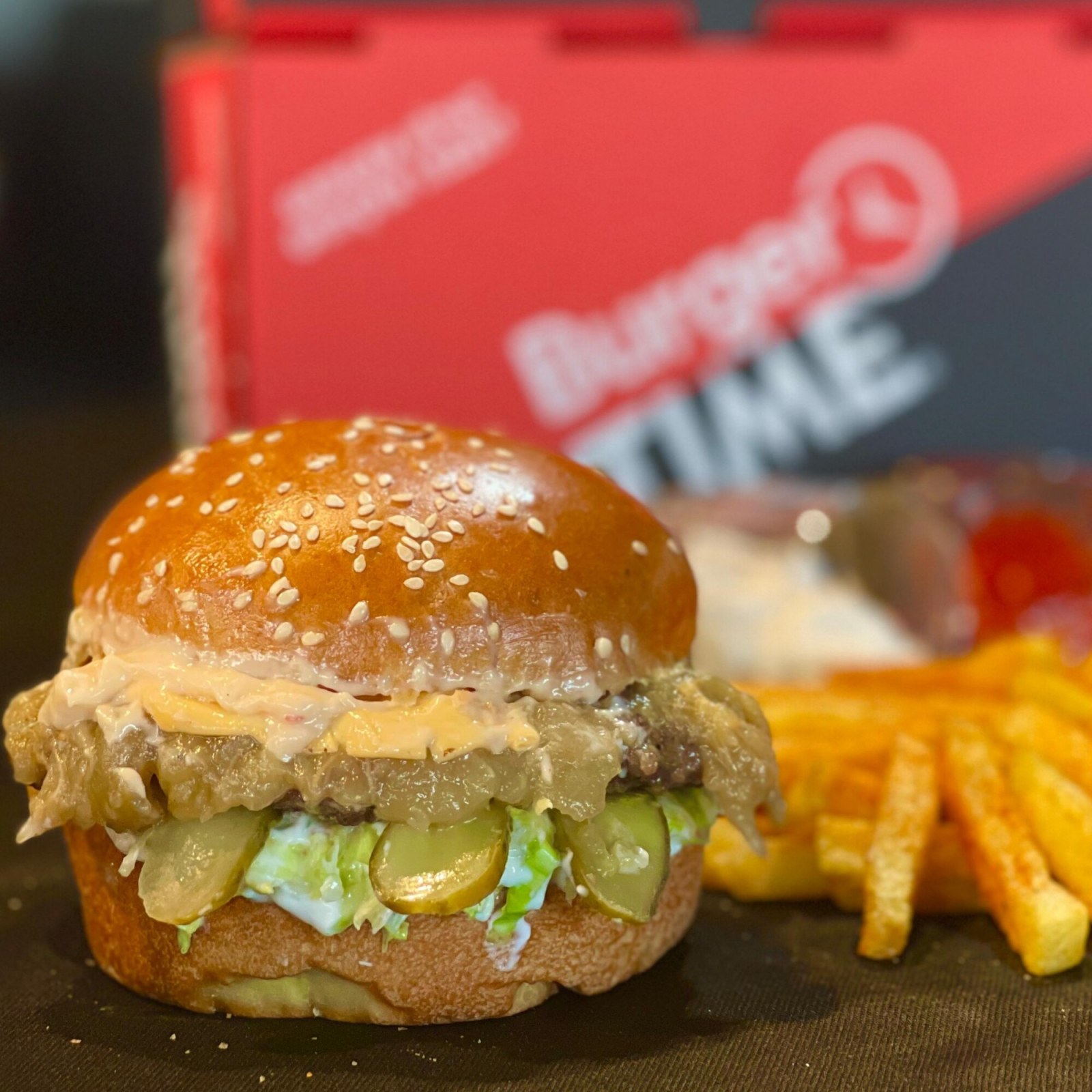Közlenmiş Patlıcanlı Burger