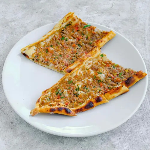 Kıymalı Pide Menü