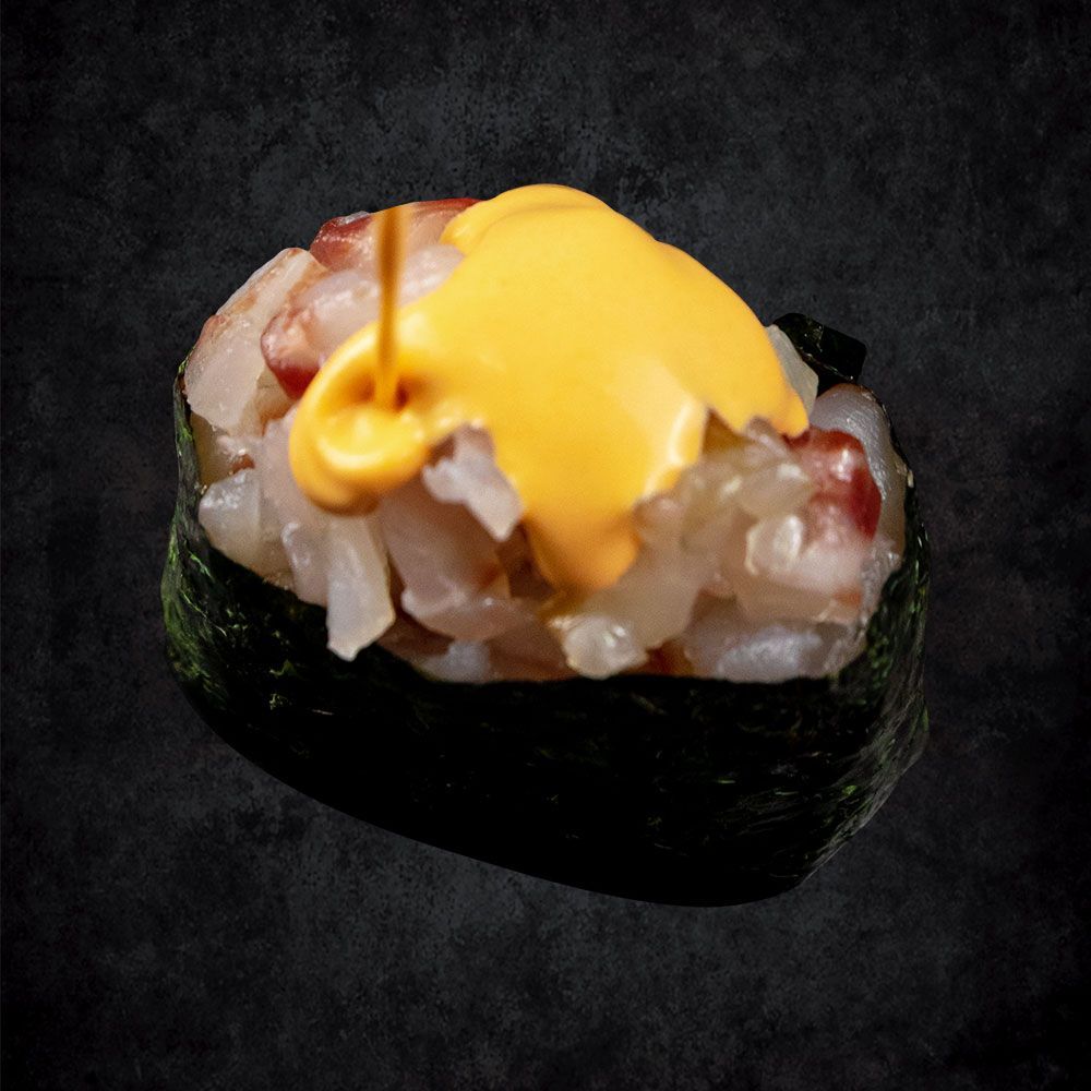 Spicy Suziki Gunkan (1 Pcs.)