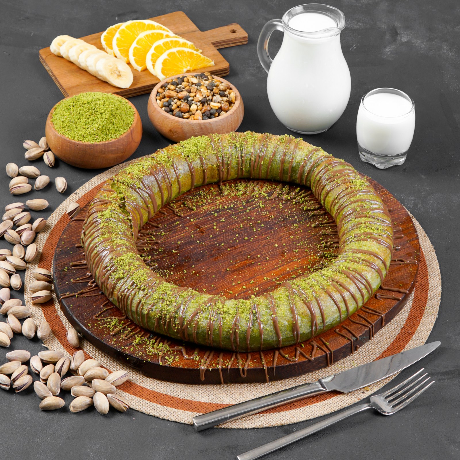 Çikolatalı Simit Katmer