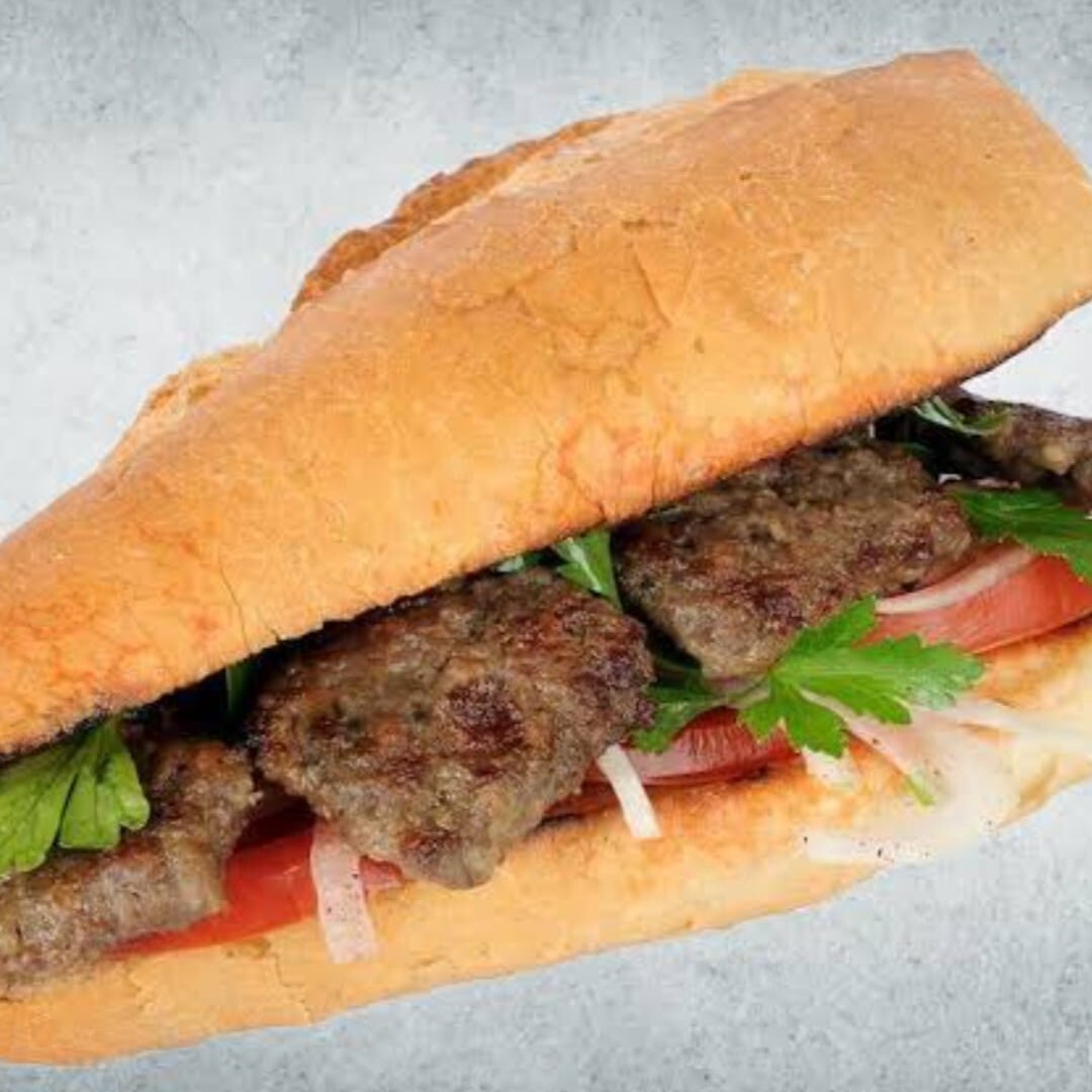 Ekmek Arası Köfte