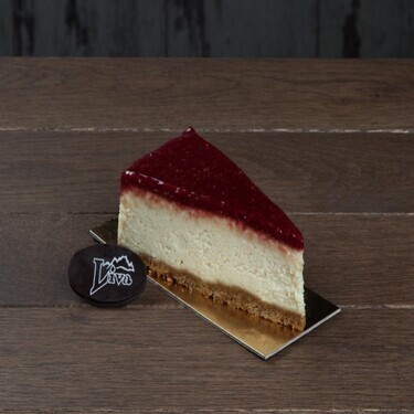 Frambuazlı Cheesecake Dilim