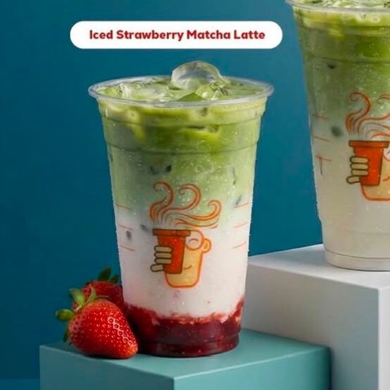 Ice Strawberry Matcha Latte