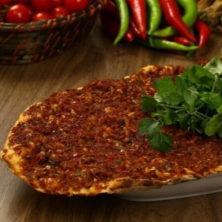Lahmacun + 330 ml Coca-cola