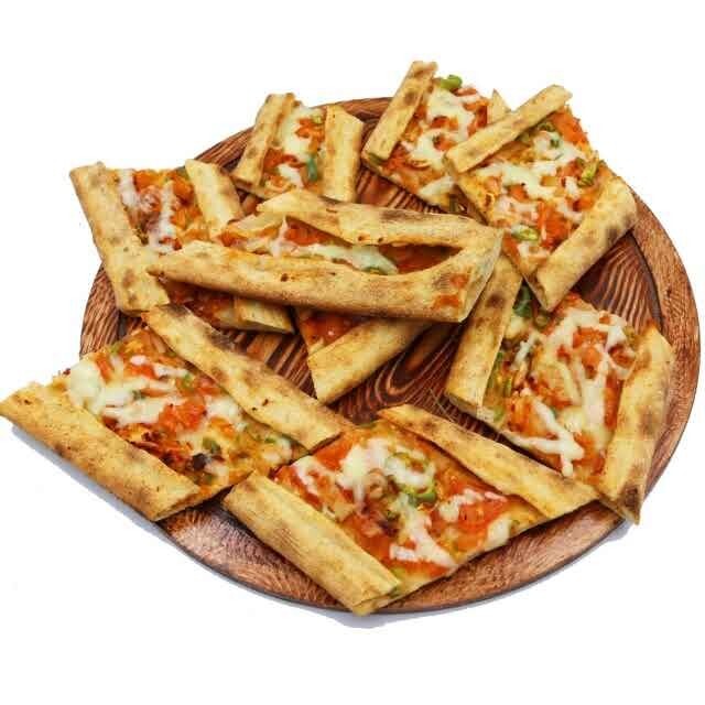 Sebzeli Kaşarlı Pide