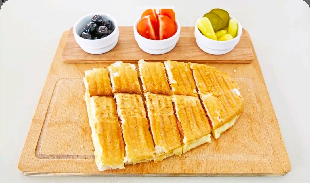 Yumurtalı Kaşarlı Tost