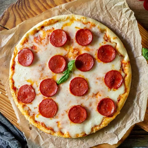 Pepperoni Pizza ( 32 cm )