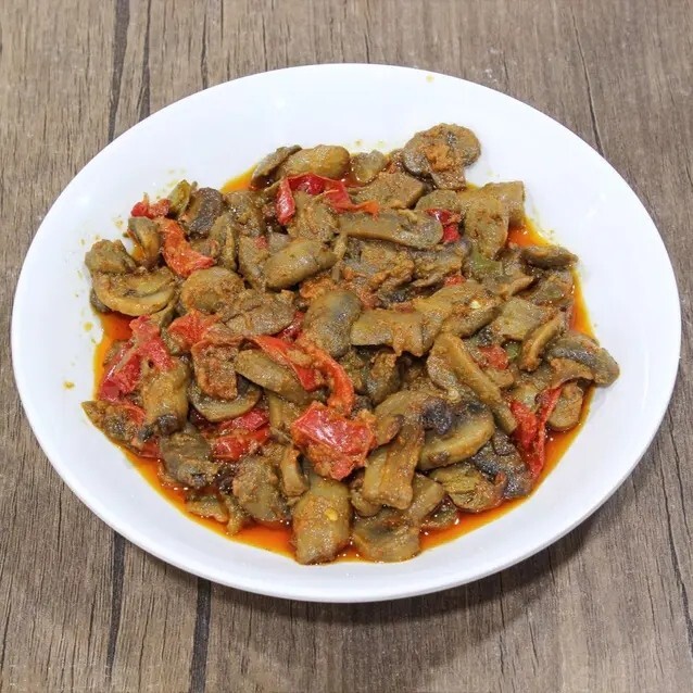 Mantar Sote Menü ( patates cipsi + makarna + salata + turşu )