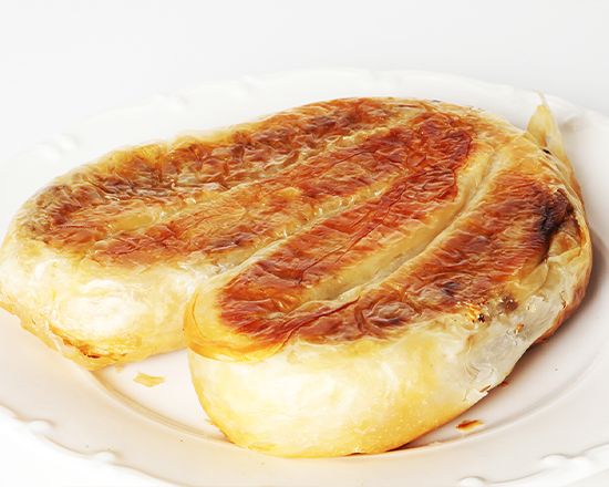 Kıymalı Kol Böreği