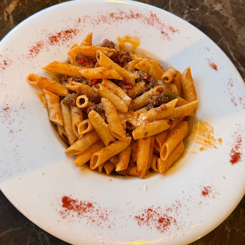 Bol Kıymalı Bolones Soslu Penne