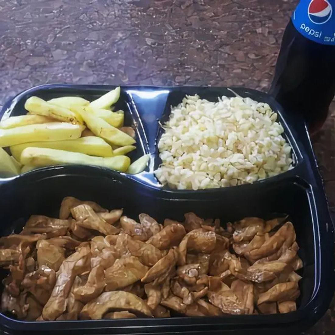 Soya Soslu Tavuk Menü