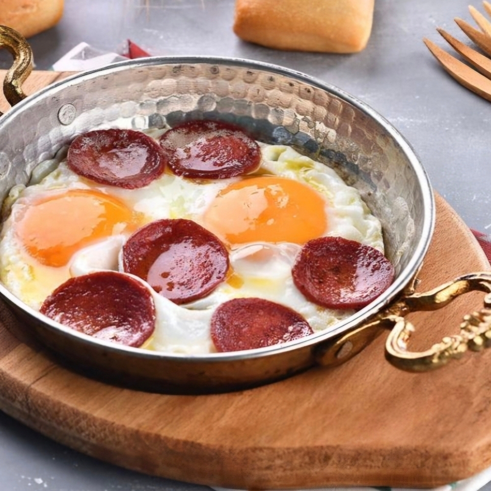 Sucuklu Yumurta Omlet