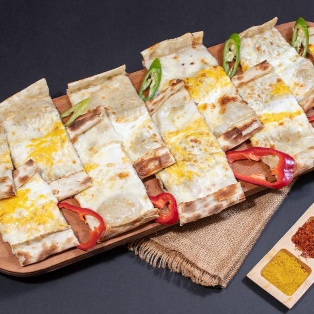 Kaşarlı Yumurtalı Pide