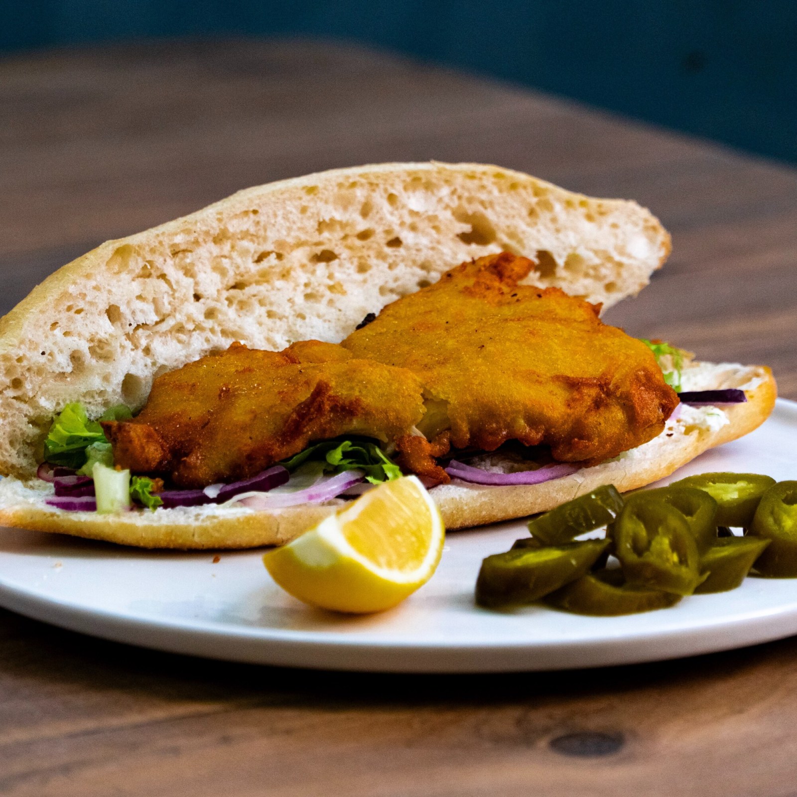 Yarım Ekmek Arası Levrek Fileto