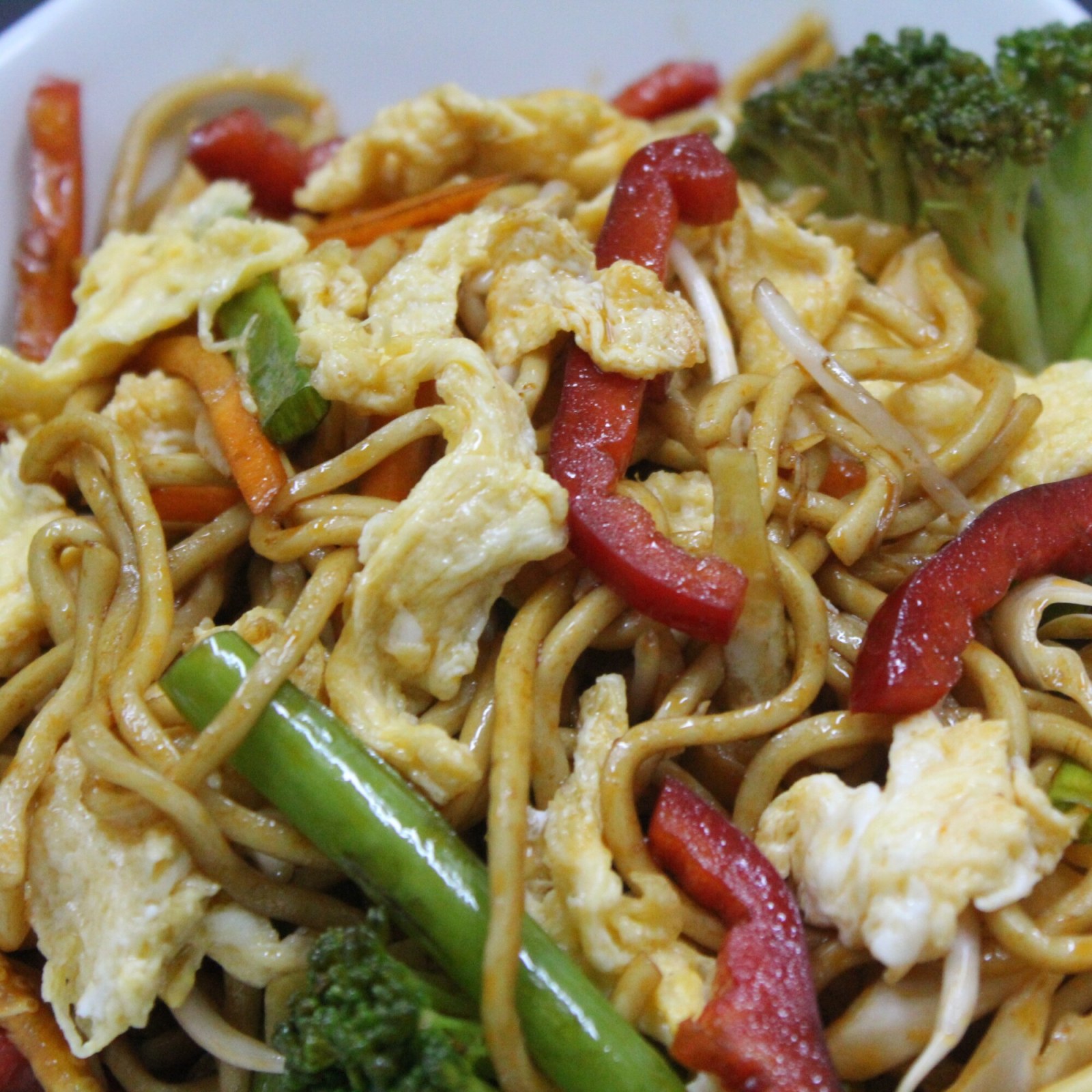 74. Yumurtalı Noodle (Küçük)