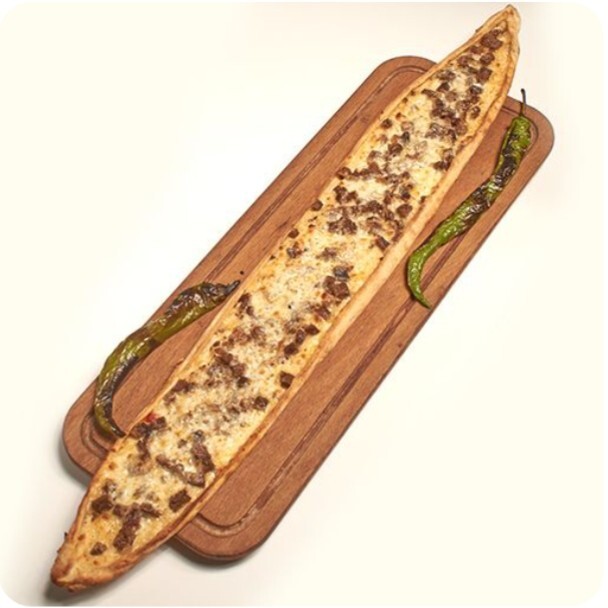 Kavurmalı Kaşarlı Pide