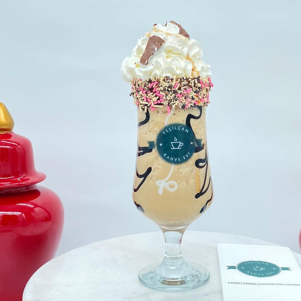 Snickers Frappe