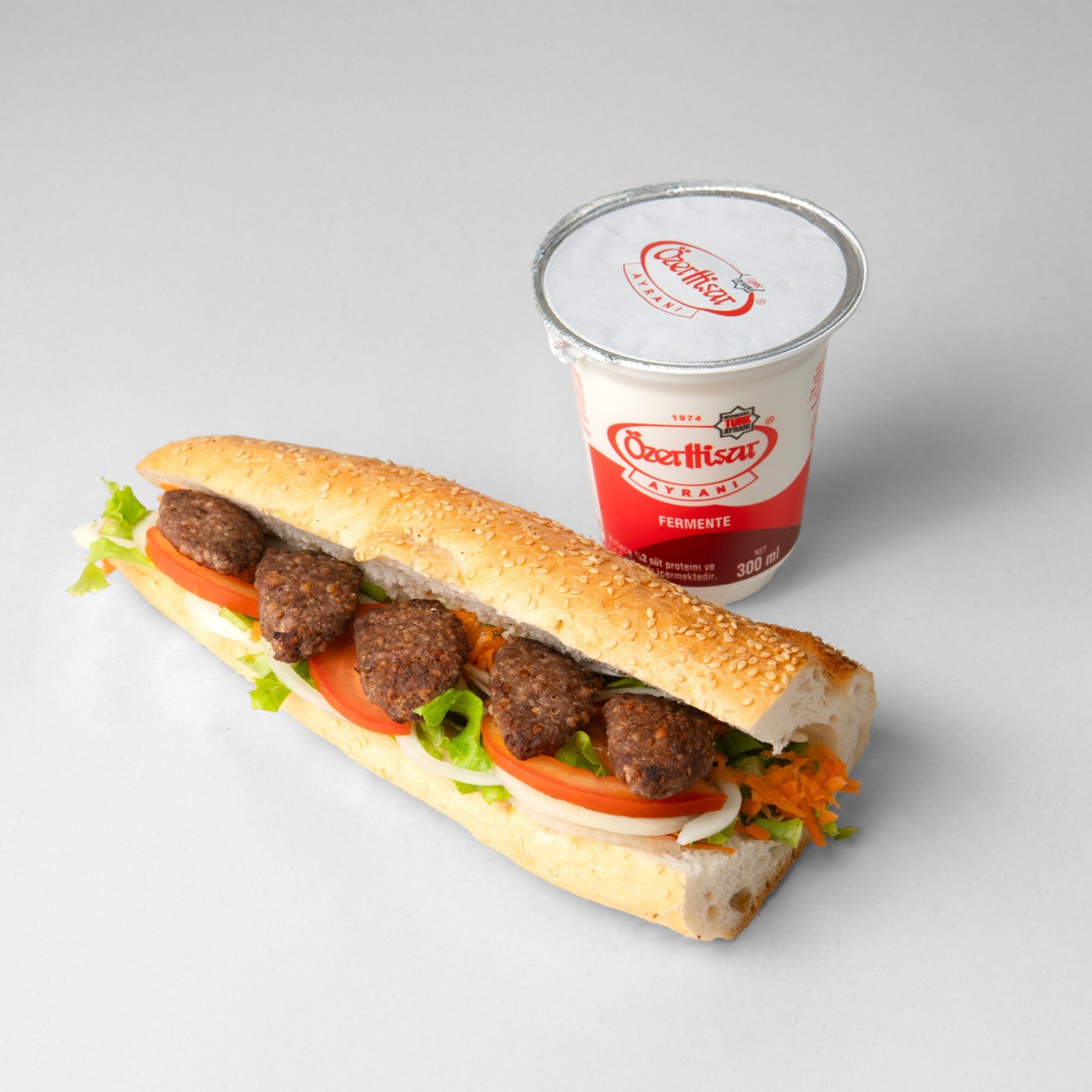 Balıkesir Köfte Ekmek Arası Menü