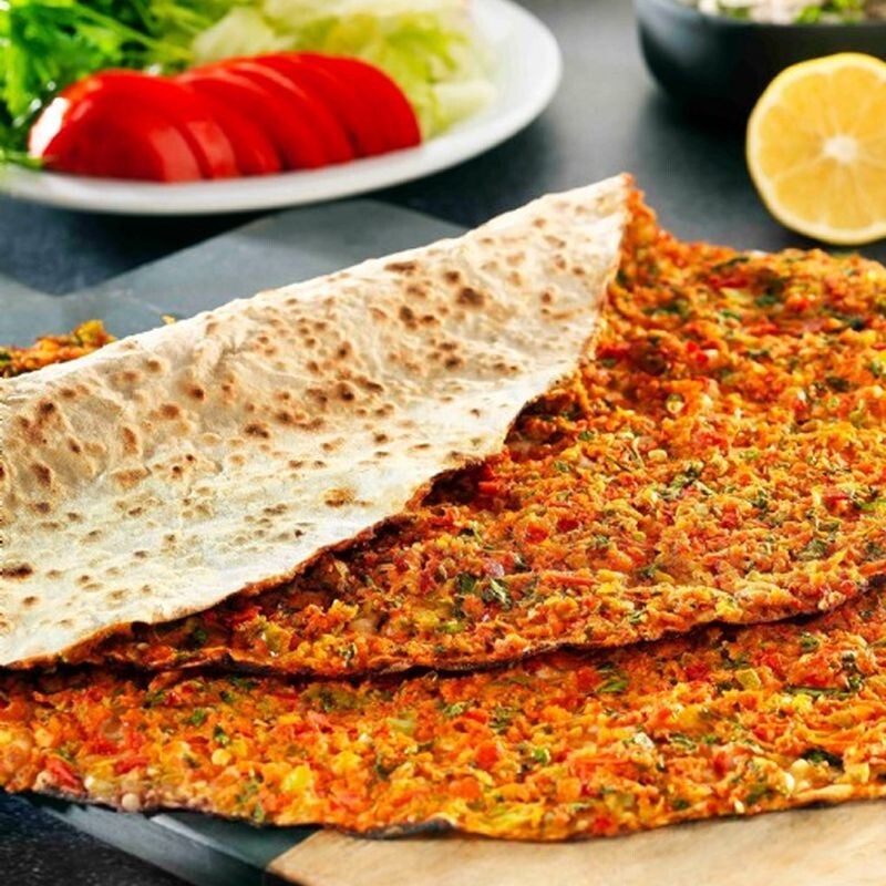 4 Lahmacun Menü