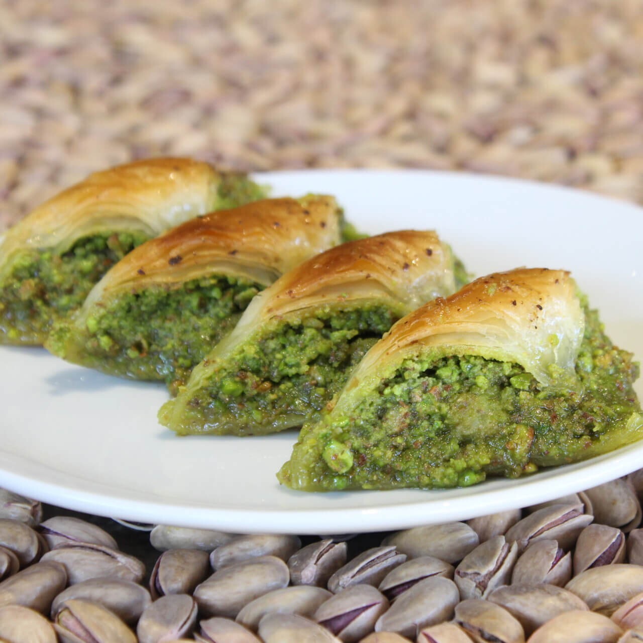 Fıstıklı Şöbiyet Tatlısı 250 GR