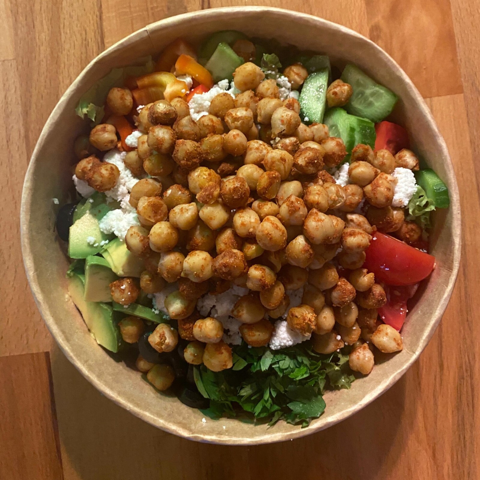 Nohutlu Yunan Salatası