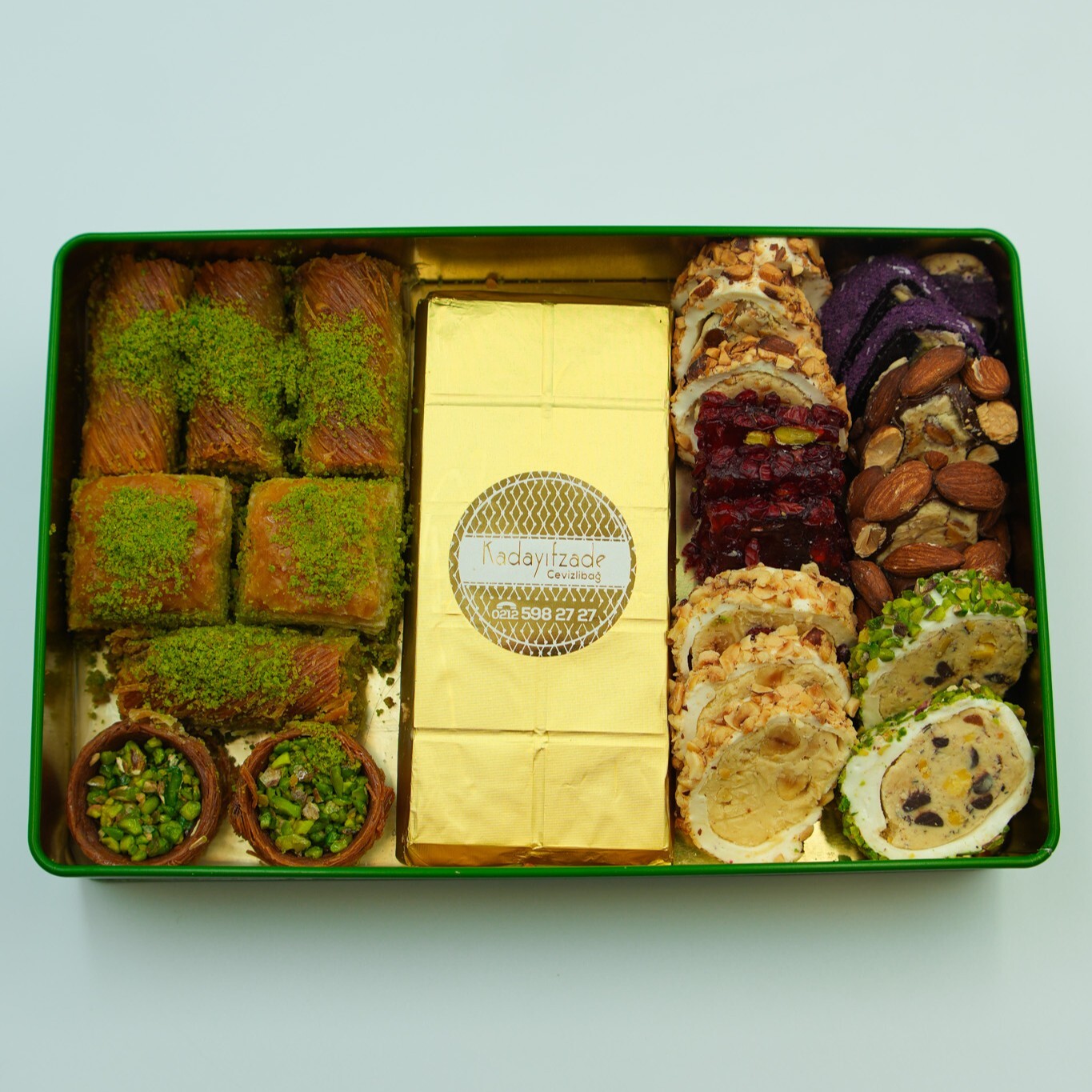 Hediyelik Yılbaşı Paketi
