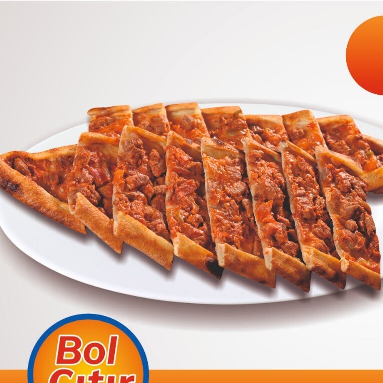 Kuşbaşılı Pide