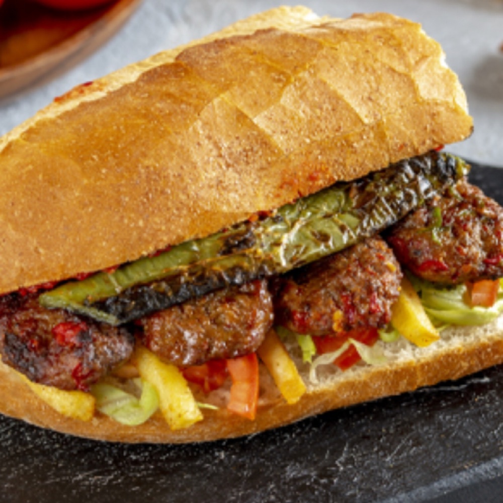 Köfte Yarım Ekmek