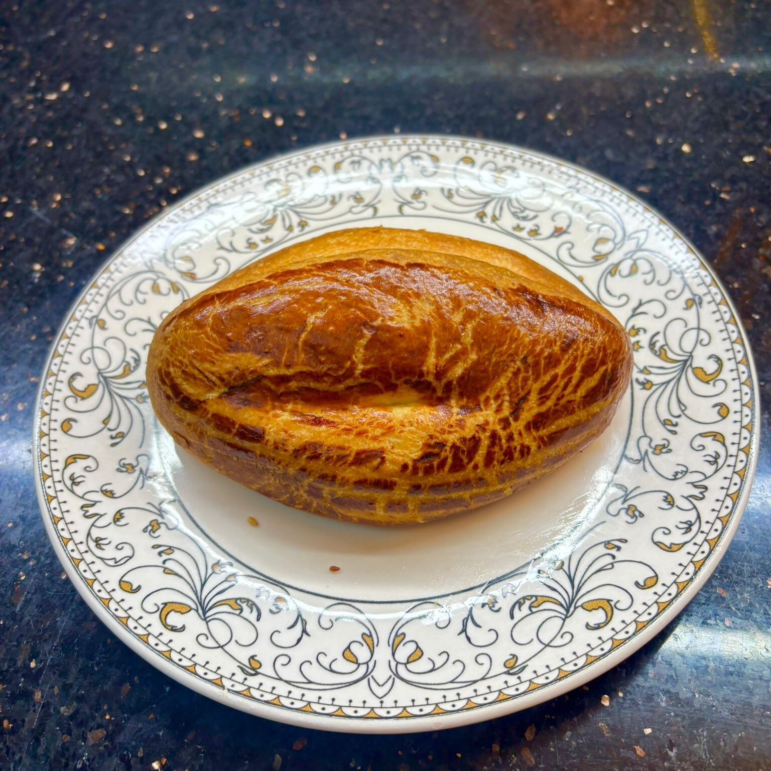 Karaköy Peynirli