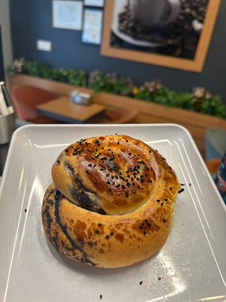 Zeytinli Açma 100 gr.