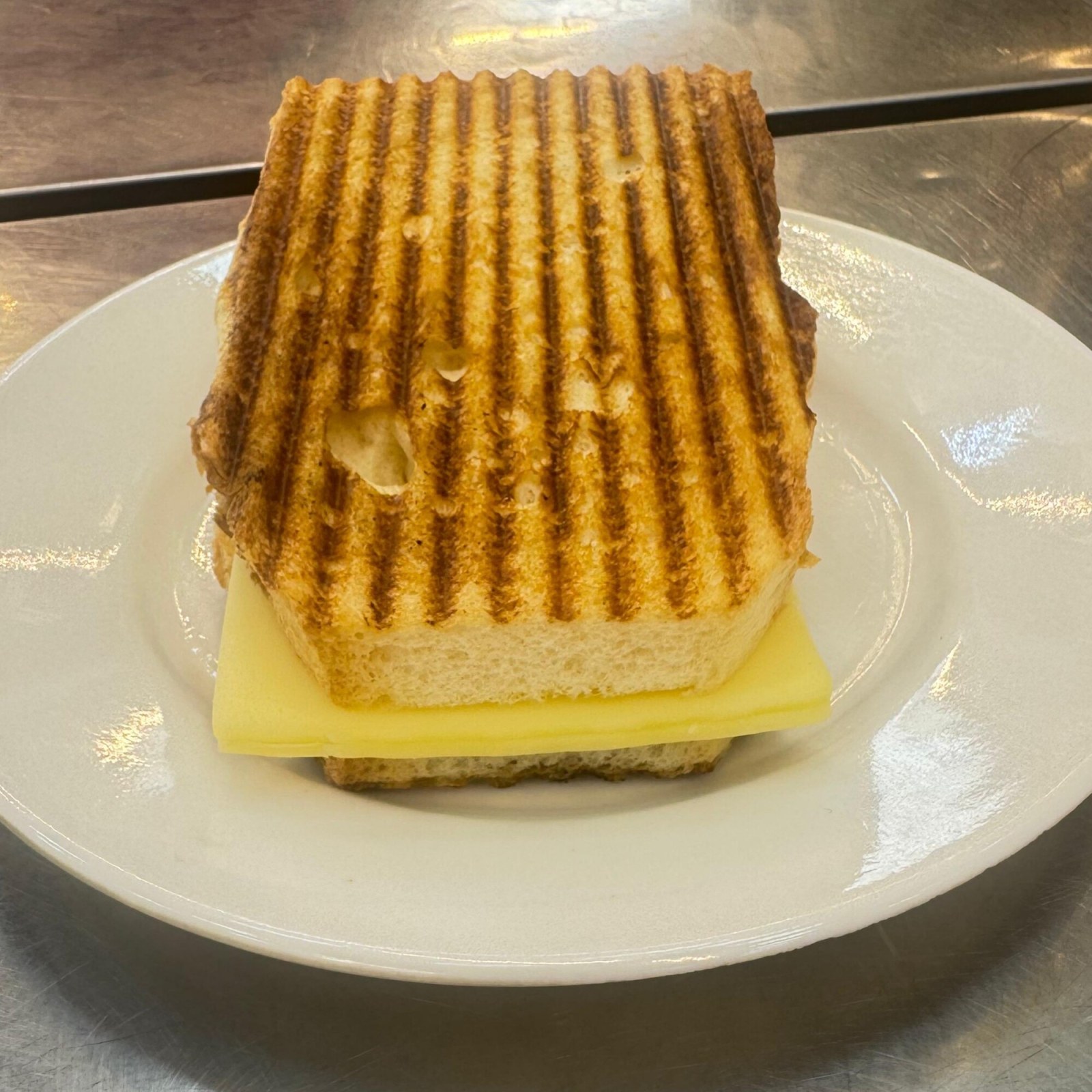Çift Kaşarlı Tost
