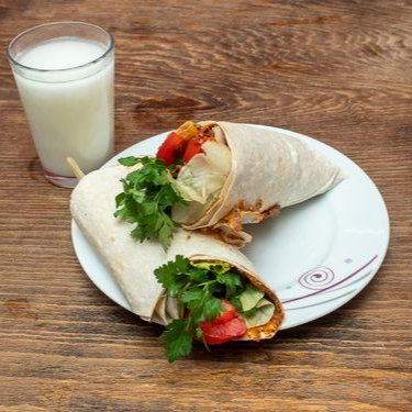 Atom Çiğköfte Dürüm + Ayran