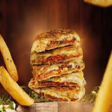 Yumurtalı Karışık Tost