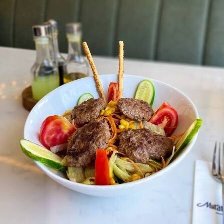 köfteli salata
