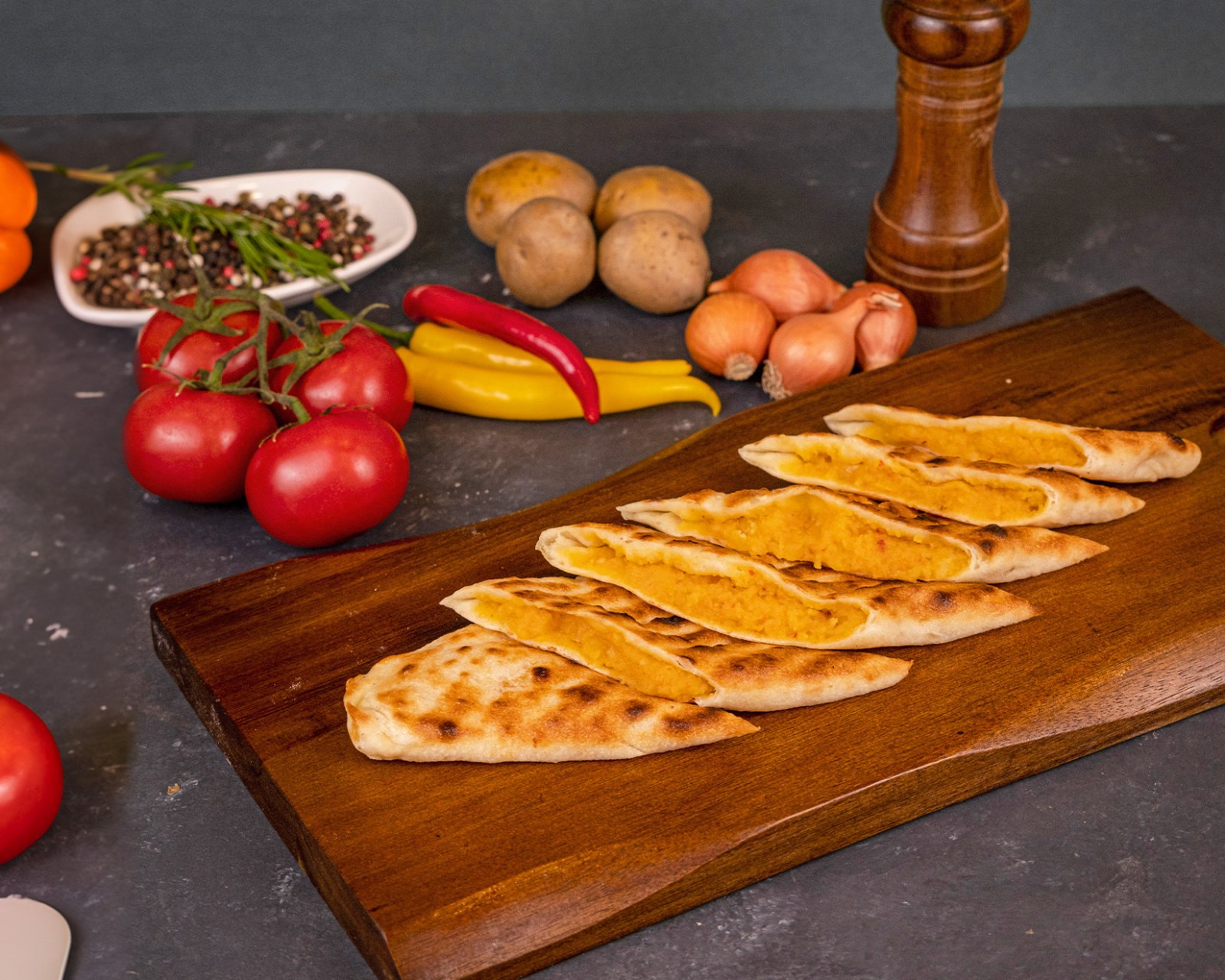 Patatesli Kır Pidesi (Efsane)