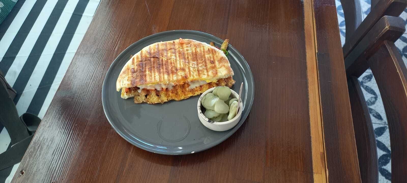 Bazlama Karışık Tost