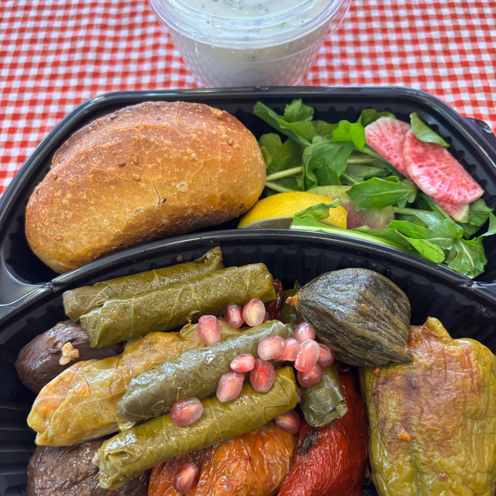 Zeytinyağlı Karışık Dolma Menüsü