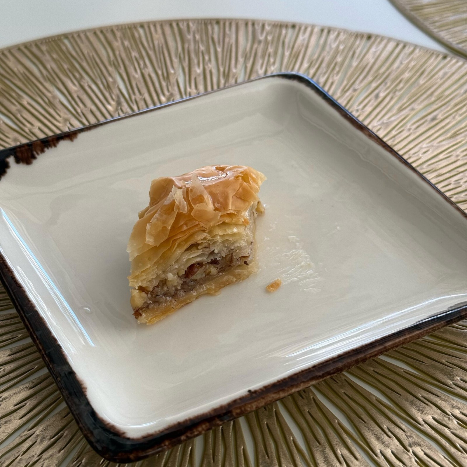 Cevizli Açma Ev Baklavası (2 Adet)