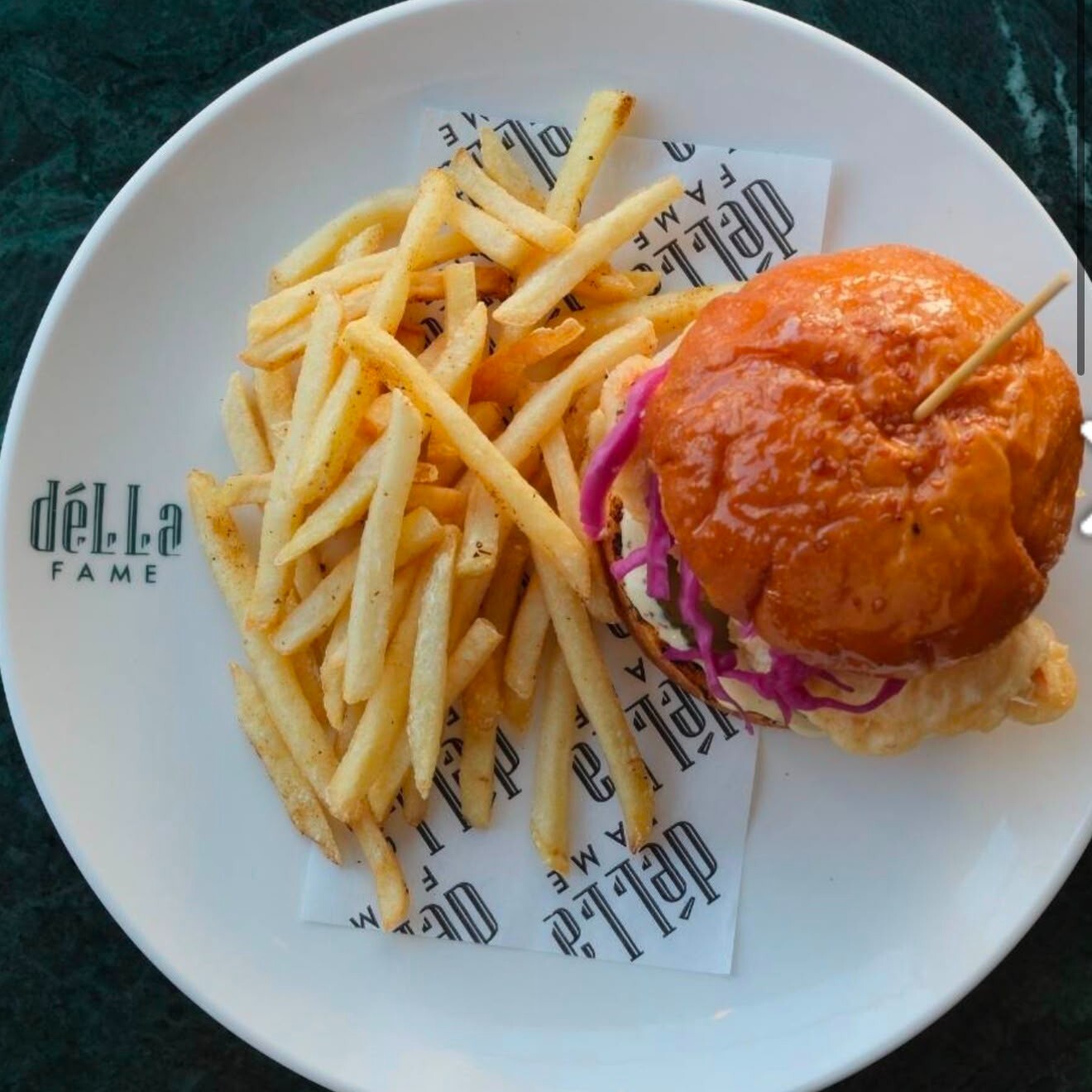 Çıtır Tavuk Burger