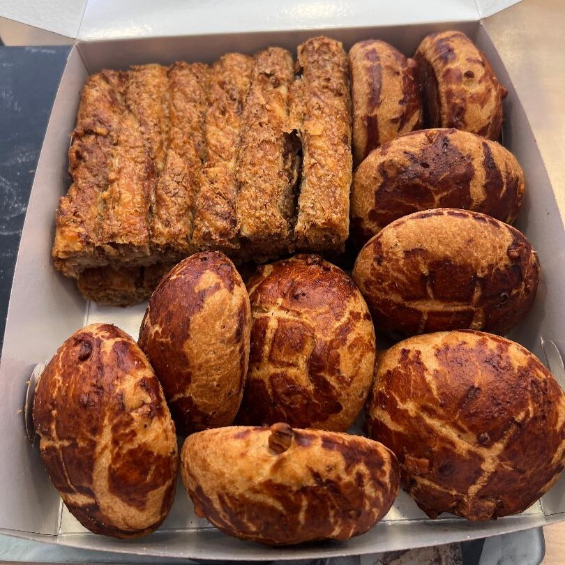 Karışık Paket Yarım Kilo Uzun Çörek Yarım Kilo Yuvarlak Çörek