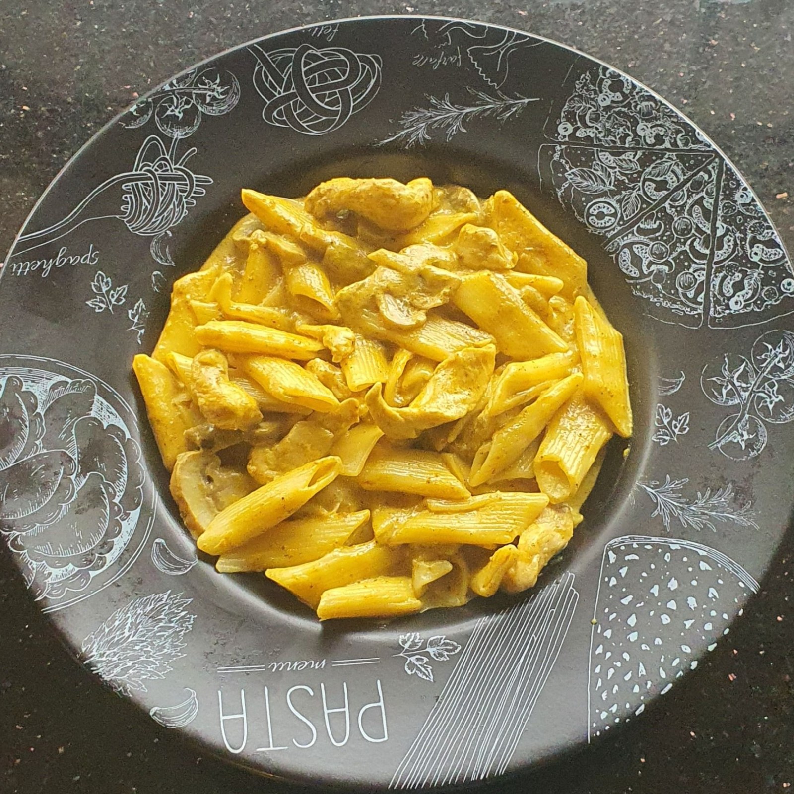 Pasta & Padella Chicken Penne
