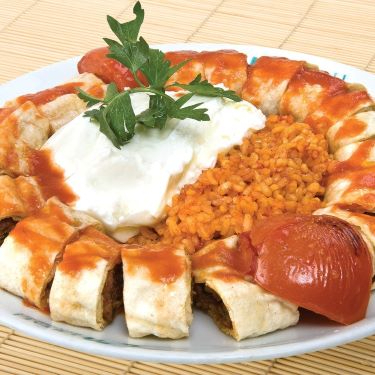 Yoğurt Soslu Beyti Kebap