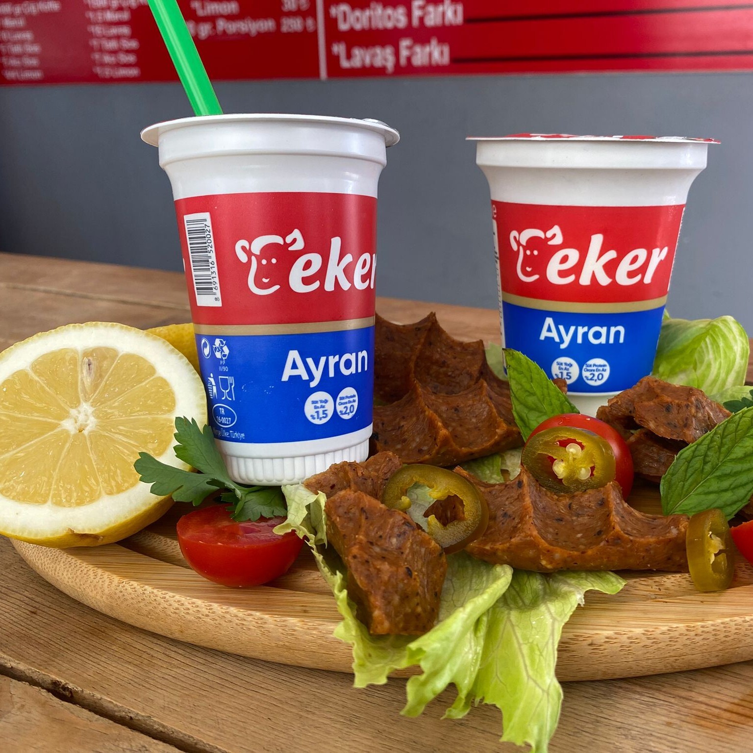 Çiğköfte Mega 150 Gr Çift Lavaş + Ayran