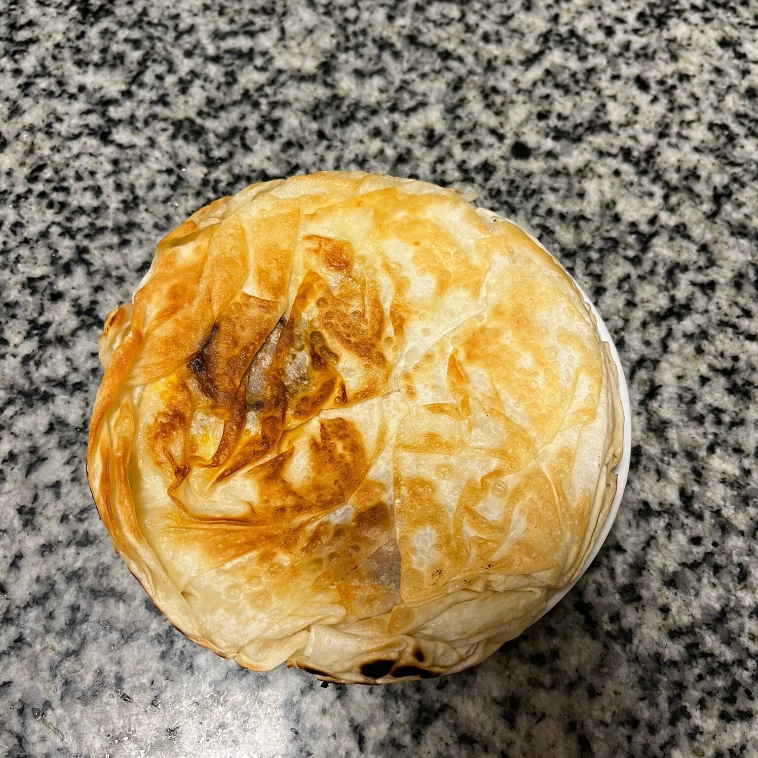 Sucuklu Kaşarlı Tava Böreği (2 Kişilik)