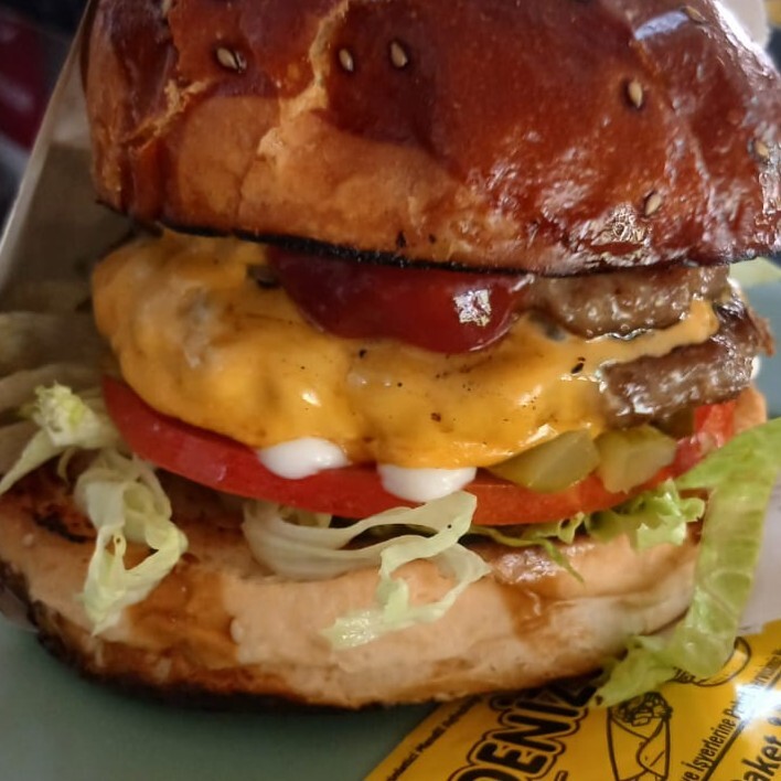 Cheeseburger