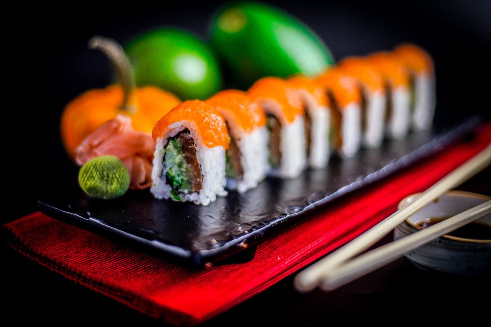 Philadelphia Sake Roll (8 Parça)